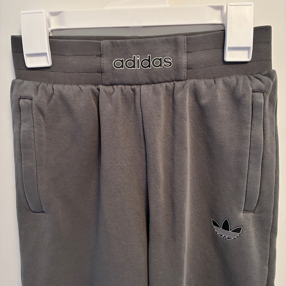 Adidas Boy's Active Athletic Joggers Sweatpants Gray Size S - Picture 4 of 7